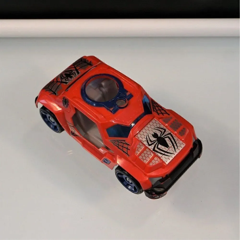 Spiderman Off Road Striker Battle Car Hasbro 2010 Marvel Comics Plastic Toy